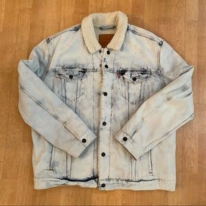 Levi’s Sherpa Trucker Jacket